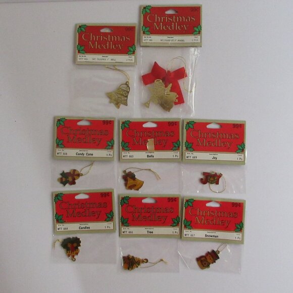 Mini Christmas Medley Metal Cloisonné & Filagree Lot 8 NOS Vintage Ornaments - Picture 1 of 11